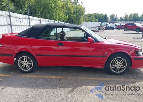 2001 Saab 9-3 Se z USA, uszkodzony, nr VIN YS3DF75K917003208